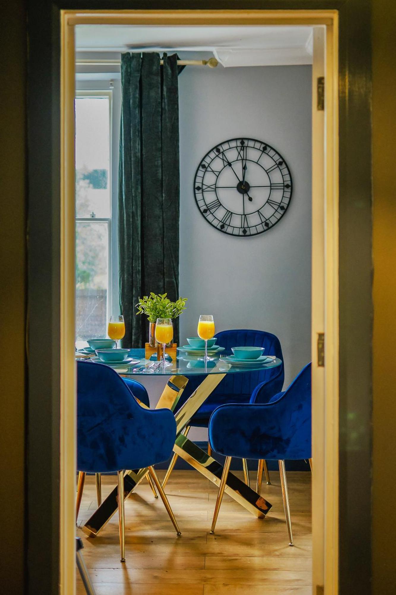Free Parking New Gem With Garden Apartment Бристол Екстериор снимка