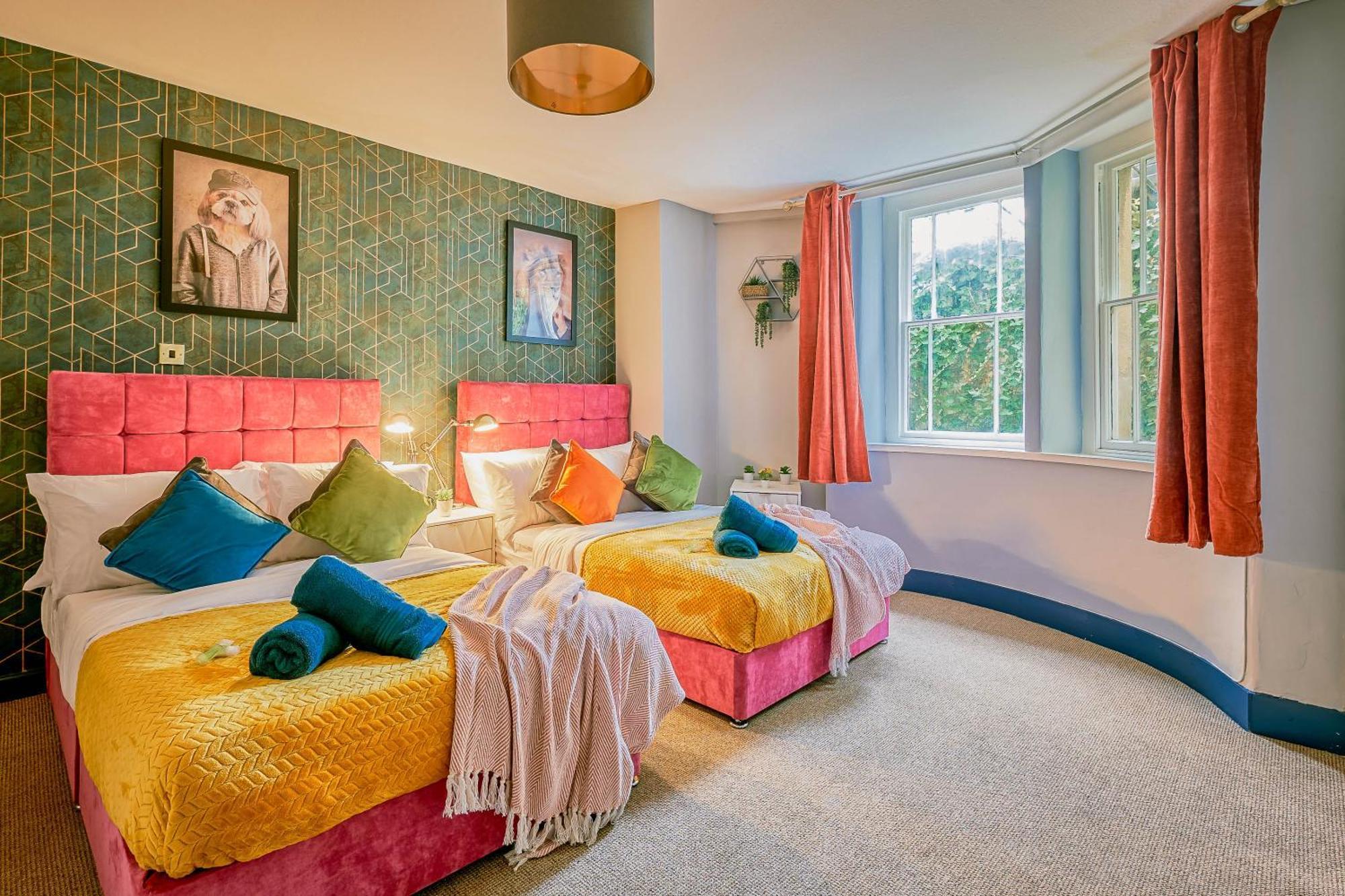 Free Parking New Gem With Garden Apartment Бристол Екстериор снимка