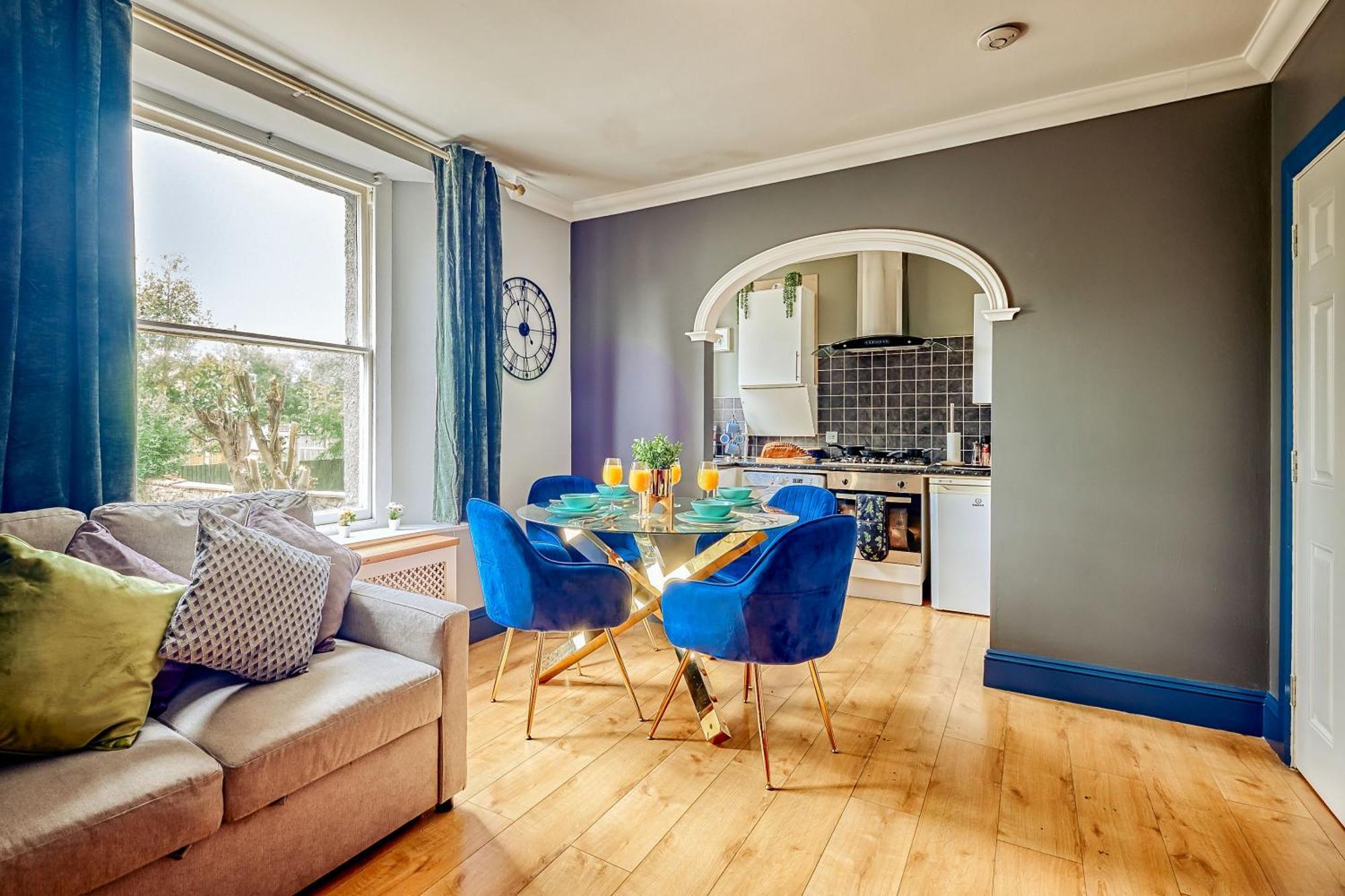 Free Parking New Gem With Garden Apartment Бристол Екстериор снимка